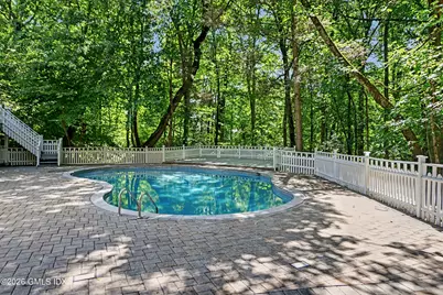 94 Londonderry Drive, Greenwich, CT 06830 - Photo 75