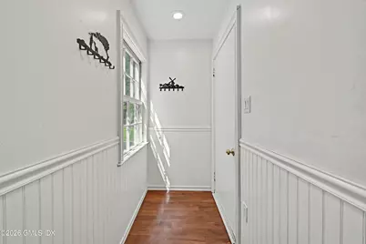 94 Londonderry Drive, Greenwich, CT 06830 - Photo 27