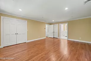 94 Londonderry Dr, Greenwich, CT 06830 - Photo 35