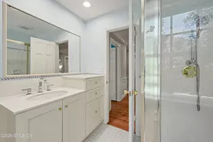 94 Londonderry Dr, Greenwich, CT 06830 - Photo 55