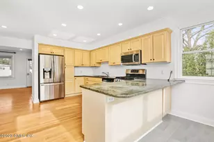 72 Orchard St, Greenwich, CT 06807 - Photo 11