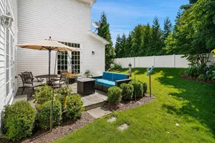 23 Riverside Ln, Greenwich, CT 06878 - Photo 27