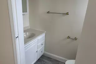 49 S Water St, Greenwich, CT 06830 - Photo 9