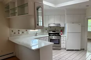 49 S Water St, Greenwich, CT 06830 - Photo 3