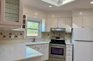 49 S Water St, Greenwich, CT 06830 - Photo 5