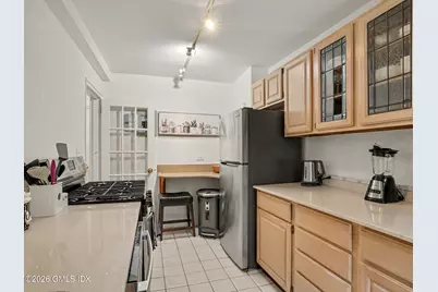 52 Lafayette Place #2H, Greenwich, CT 06830 - Photo 11