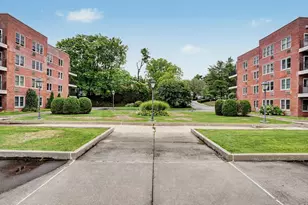 52 Lafayette Pl, Greenwich, CT 06830 - Photo 21