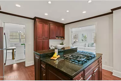151 Hamilton Avenue, Greenwich, CT 06830 - Photo 9