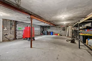 20 Meyer Pl, Greenwich, CT 06878 - Photo 23