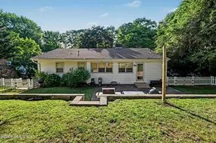 20 Meyer Pl, Greenwich, CT 06878 - Photo 27