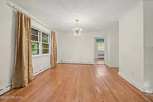 20 Meyer Pl, Greenwich, CT 06878 - Photo 5