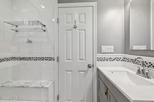 20 Meyer Pl, Greenwich, CT 06878 - Photo 15