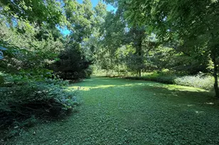 1365 King St, Greenwich, CT 06831 - Photo 11