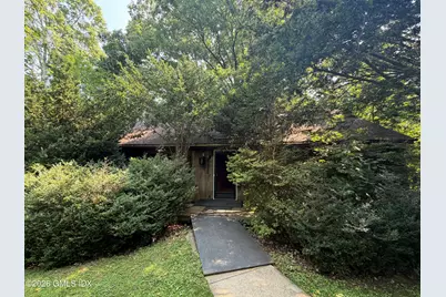 1365 King Street, Greenwich, CT 06831 - Photo 1