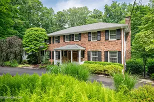 108 Perkins Rd, Greenwich, CT 06830 - Photo 5