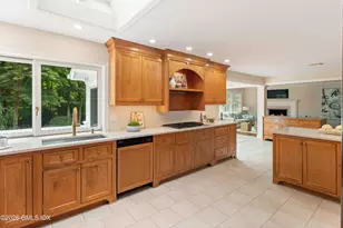 108 Perkins Rd, Greenwich, CT 06830 - Photo 13