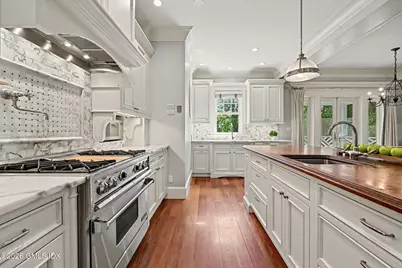 326 Sound Beach Avenue, Old Greenwich, CT 06870 - Photo 11