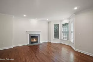25 Decatur St, Greenwich, CT 06807 - Photo 5