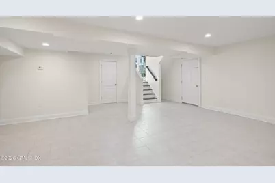 25 Decatur Street #B, Greenwich, CT 06807 - Photo 31