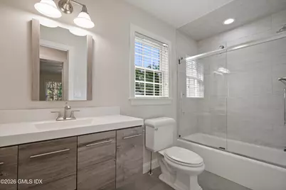 25 Decatur Street #B, Greenwich, CT 06807 - Photo 23