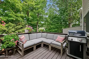 40 Ettl Ln, Greenwich, CT 06831 - Photo 23