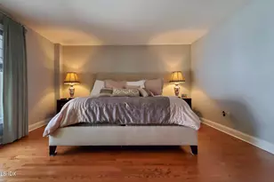32 Cliff Ave, Greenwich, CT 06830 - Photo 13