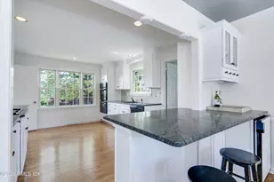 175 Dolphin Cove Quay, Stamford, CT 06902 - Photo 7