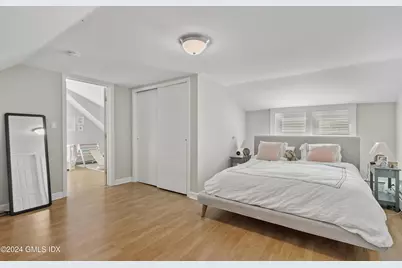 91 Prospect Street #B (upstairs), Greenwich, CT 06830 - Photo 9