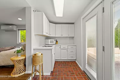 41 Ridge Street #1, Greenwich, CT 06830 - Photo 27