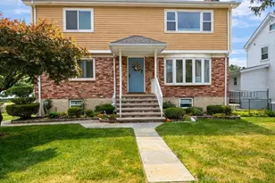 1 Ellin Dr, Greenwich, CT 06831 - Photo 1
