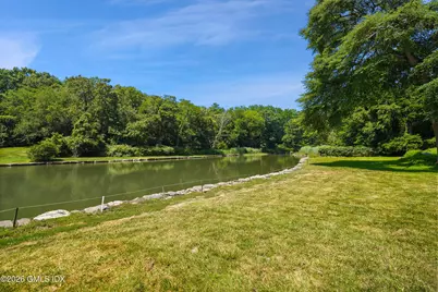 31 Meadow Wood Drive, Greenwich, CT 06830 - Photo 29