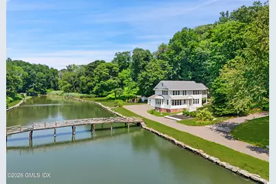 31 Meadow Wood Drive, Greenwich, CT 06830 - Photo 3
