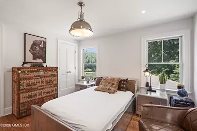 31 Meadow Wood Drive, Greenwich, CT 06830 - Photo 21