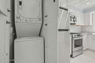 175 Putnam Park, Greenwich, CT 06830 - Photo 11