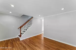 12 Camelot Dr, Norwalk, CT 06850 - Photo 5