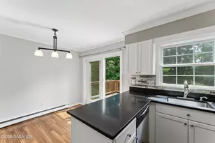 12 Camelot Dr, Norwalk, CT 06850 - Photo 11
