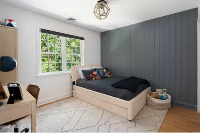 31 N Hawthorne Street, Greenwich, CT 06831 - Photo 21