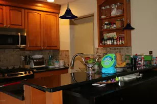 16 Bonan Dr, Greenwich, CT 06878 - Photo 5