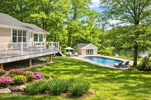 46 S Stonehedge Dr, Greenwich, CT 06831 - Photo 1