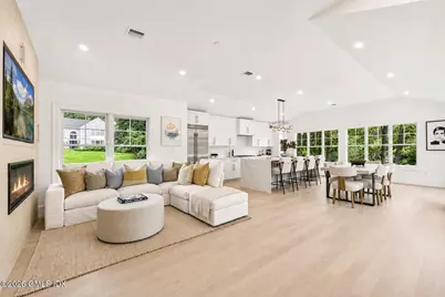 46 S Stonehedge Drive Sout, Greenwich, CT 06831 - Photo 9