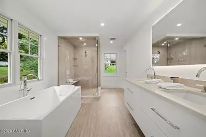 46 S Stonehedge Drive Sout, Greenwich, CT 06831 - Photo 23