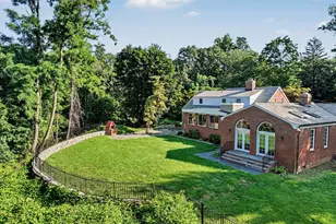 42 Oak St, Greenwich, CT 06831 - Photo 5