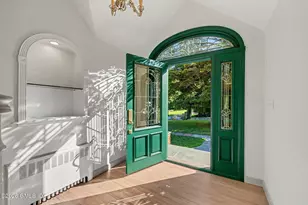 42 Oak St, Greenwich, CT 06831 - Photo 9