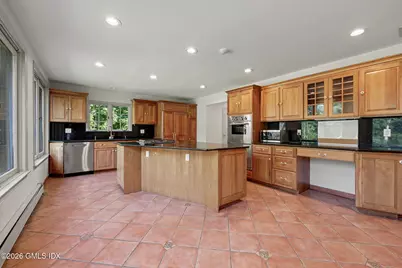 42 Oak Street, Greenwich, CT 06831 - Photo 21