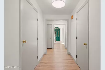 42 Oak Street, Greenwich, CT 06831 - Photo 17