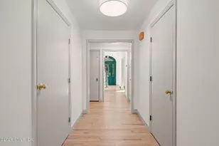 42 Oak St, Greenwich, CT 06831 - Photo 17