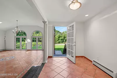 42 Oak Street, Greenwich, CT 06831 - Photo 25