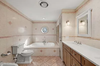 42 Oak Street, Greenwich, CT 06831 - Photo 31