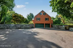 42 Oak St, Greenwich, CT 06831 - Photo 3