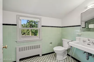 42 Oak Street, Greenwich, CT 06831 - Photo 39